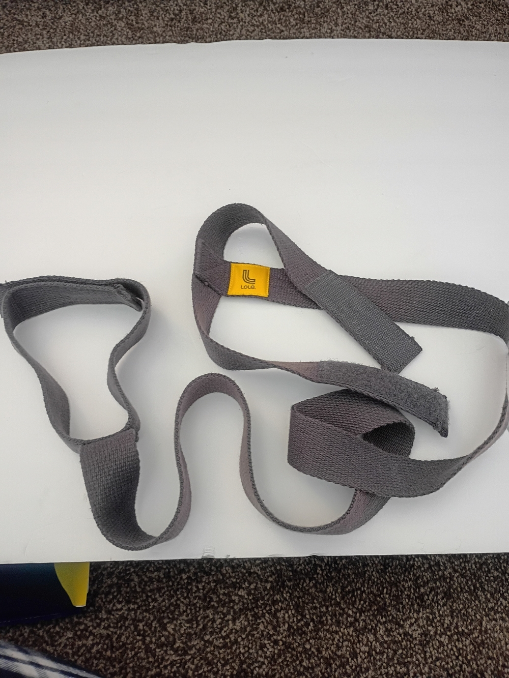 LOLE Yoga/Pilates Mat Strap Accessory 40" Long Gray Velcro Sling